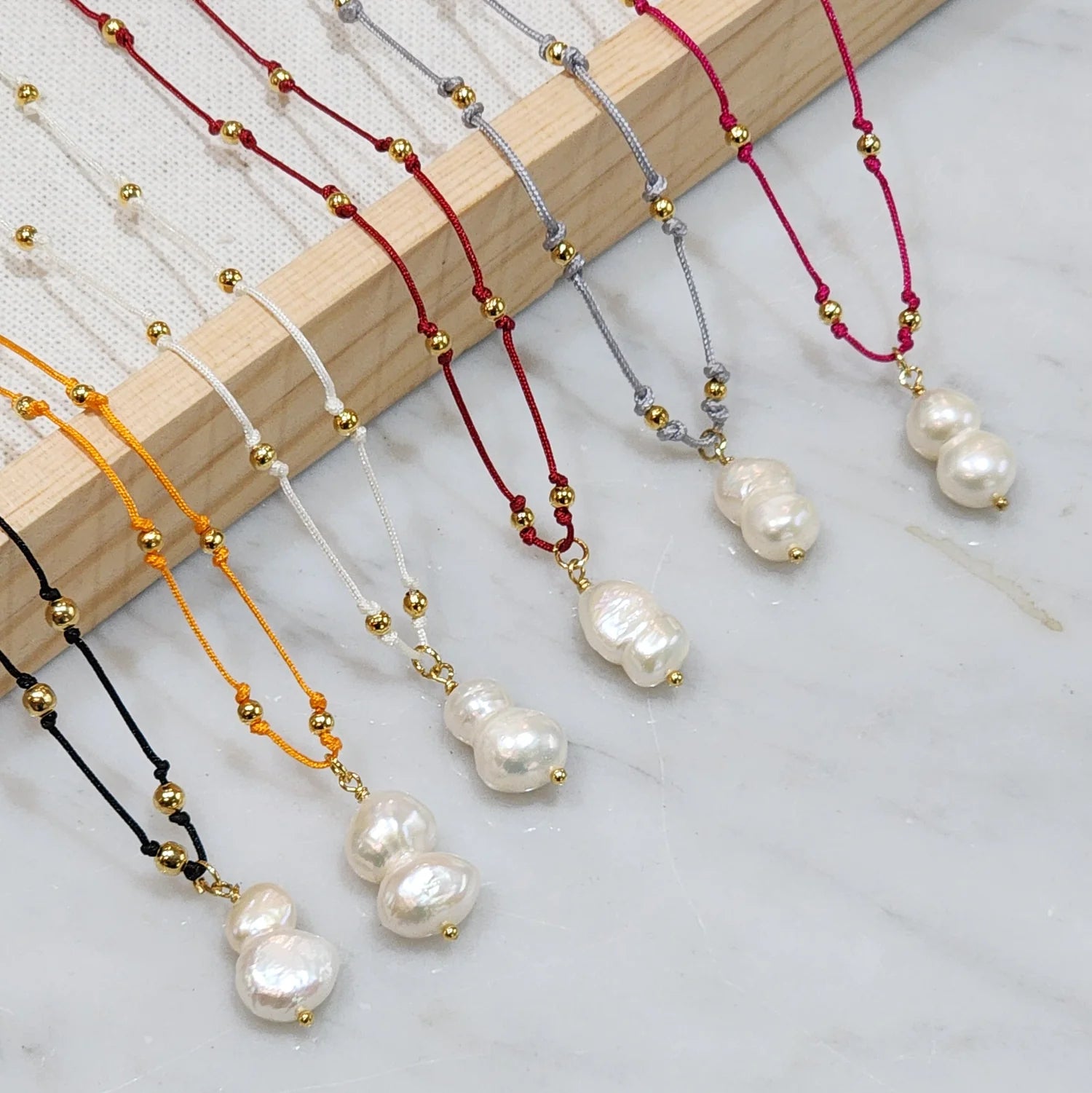 Collana Nodi di Perla e Colori