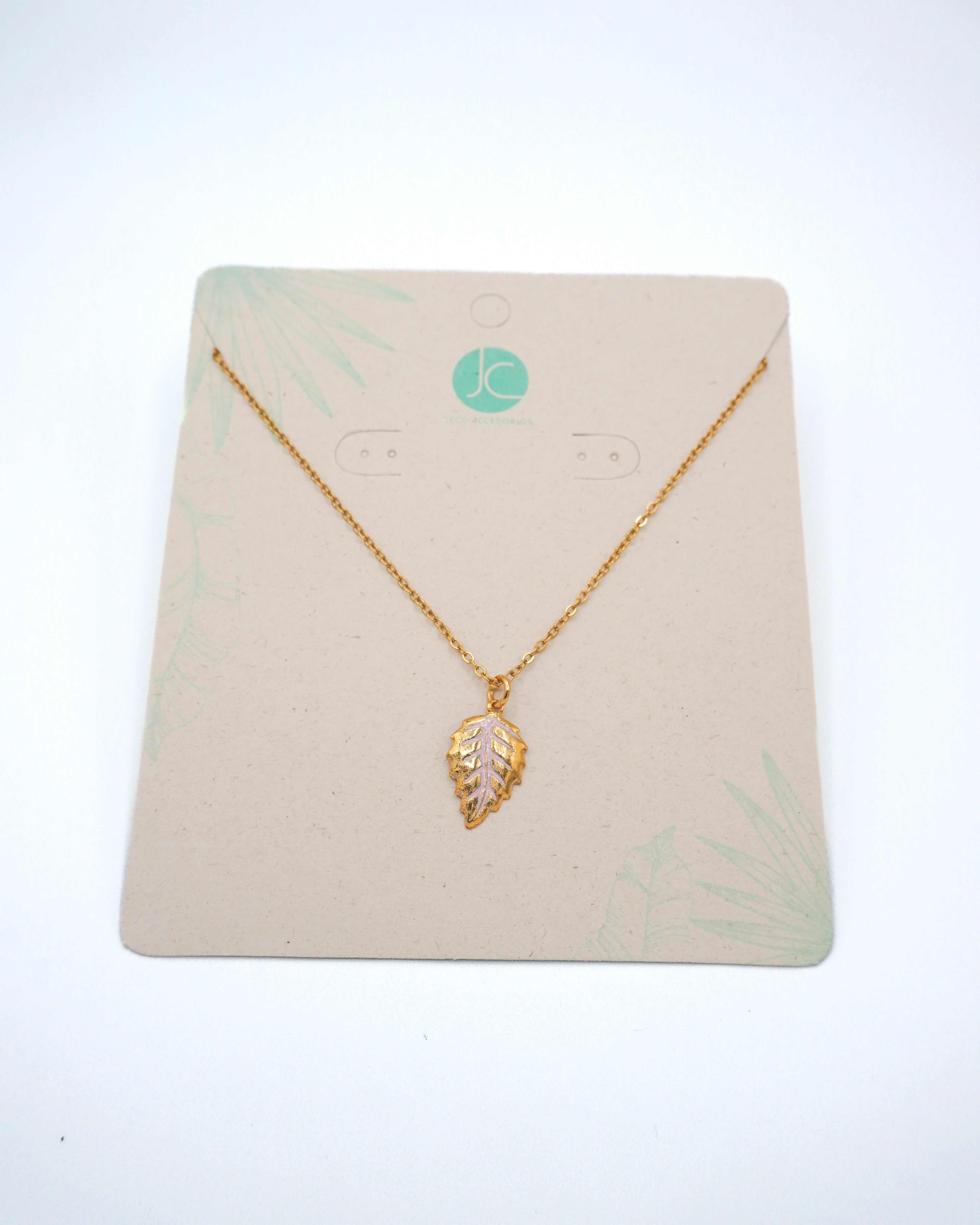 Collar hoja tropical